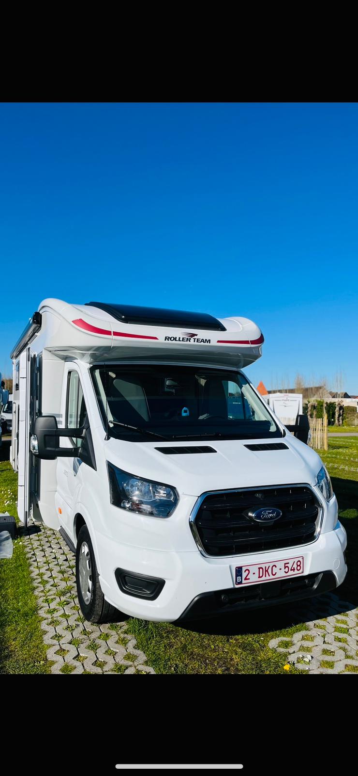 Emplacement confort (electricité 10A) pour 1 véhicule avec tente, caravane ou camping car