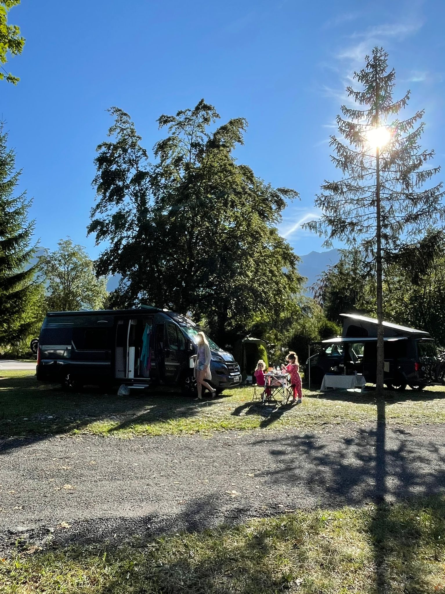 Emplacement nu camping-car, voiture-tente, voiture-caravane - Sud Ouest