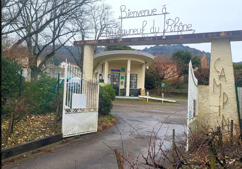 Remorque full équipée + tente de toit